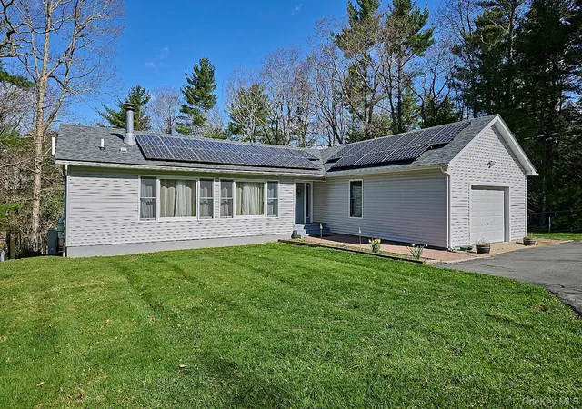 Homes for sale in Lumberland, NY | 39 Pitio Rd, Lumberland, NY 12737 | MLS# 1015910