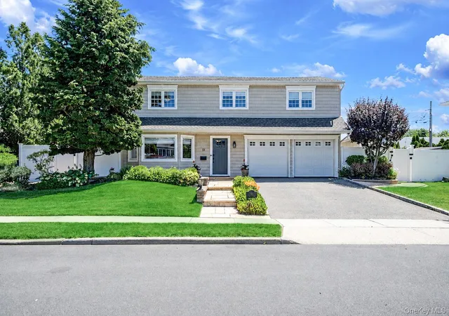1st image of 51 Skylark Rd, Massapequa Park, NY 11762 | MLS# 1015921