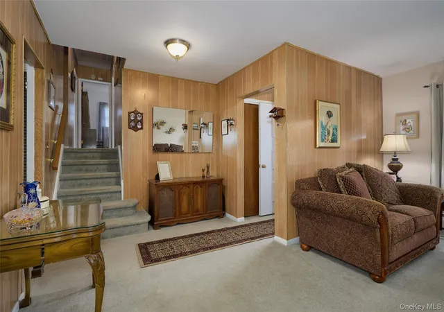 5th image of 8 Abbie Ln, Hyde Park, NY 12538 | MLS# 1015925