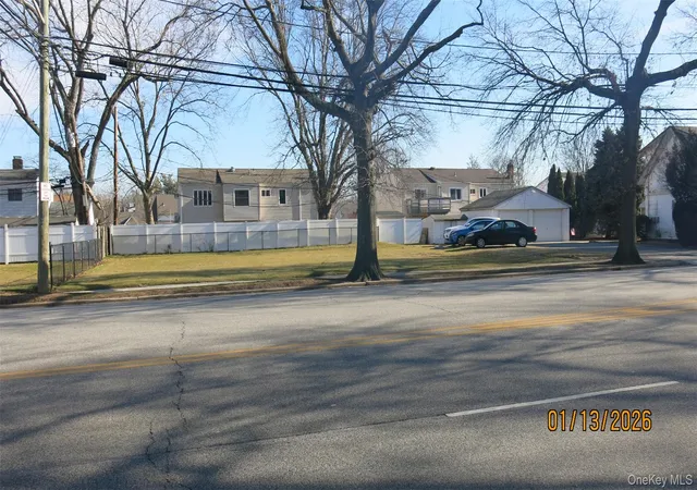5th image of 868 Carman Ave, Hempstead, NY 11590 | MLS# 1015939
