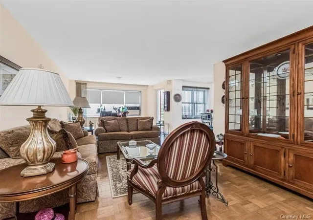 4th image of 3530 Henry Hudson Pkwy E #5B, Bronx, NY 10463 | MLS# 1015947