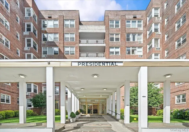 1st image of 601 Kappock St #5F, Bronx, NY 10463 | MLS# 1015958