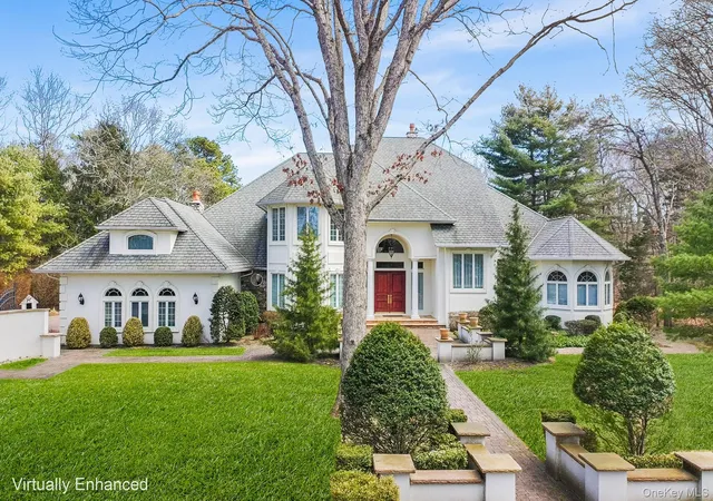 3rd image of 139 Private Rd, East Patchogue, NY 11772 | MLS# 1015962