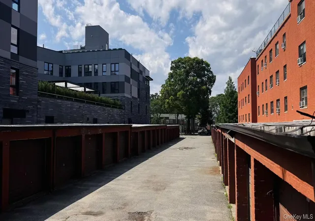 3rd image of 141 33 78th Ave #2B, Flushing, NY 11367 | MLS# 1015980