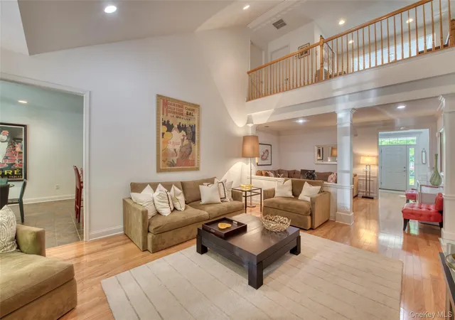 4th image of 171 Jonathan Ln, Westhampton, NY 11977 | MLS# 1015989