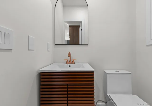Photo 3 of Sale Pending at 12917 135th Place, New York, NY 11420 | MLS# 1016006 | Listing updated on 2026-08-10