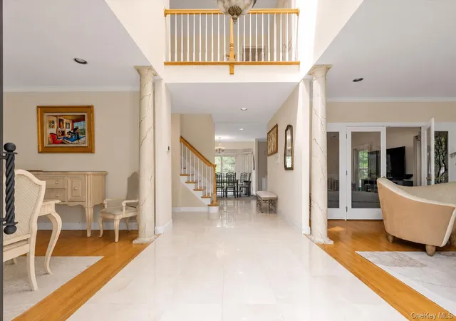Photo 3 of Sale Pending at 93 Oxford Blvd, Great Neck, NY 11023 | MLS# 1016020 | Listing updated on 2026-07-08