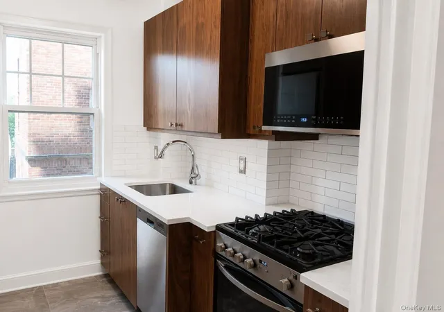 Homes for sale in New York, NY | 120 Cabrini #43, New York, NY 10033 | MLS# 1016055