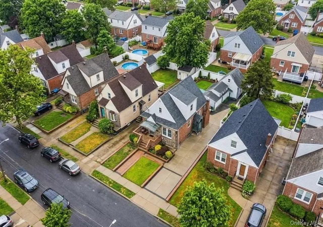 21st image of 181 Beech St, Hempstead, NY 11580 | MLS# 1016073