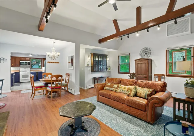 3rd image of 9 Starview Ave, Putnam Valley, NY 10579 | MLS# 1016076