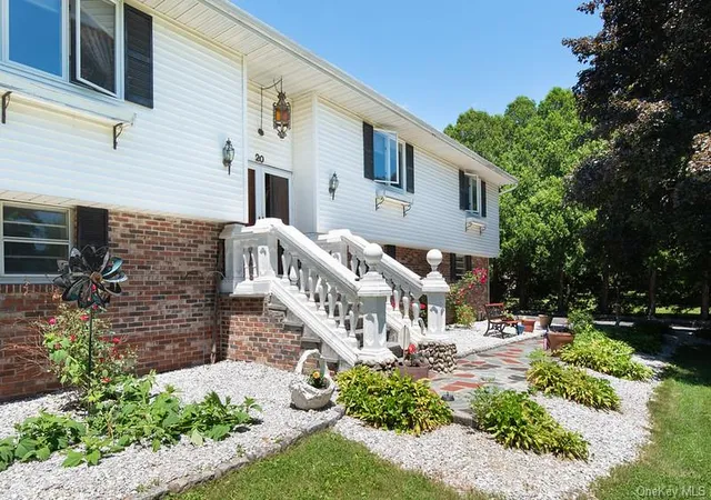 Photo 3 of Sale Pending at 20 Craig Ln, Dover, NY 12522 | MLS# 1016112 | Listing updated on 2026-09-18