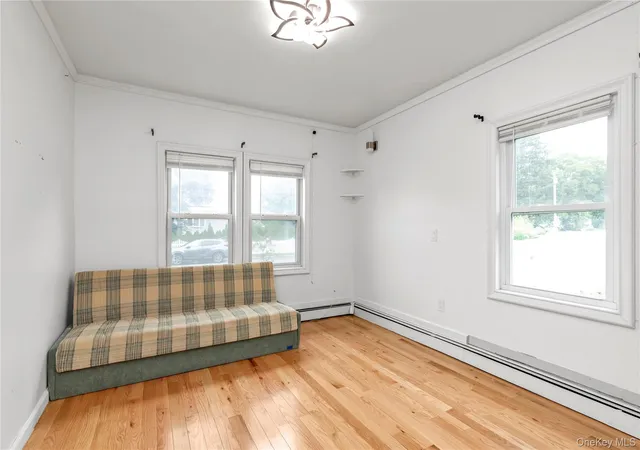 4th image of 15 Saint Johns Pl, West Babylon, NY 11704 | MLS# 1016115