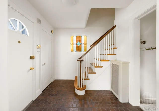 Photo 3 of Single family home for sale at 12 Carolina Rd, Little Neck, NY 11362 | MLS# 1016122 | Listing updated on 2026-08-31