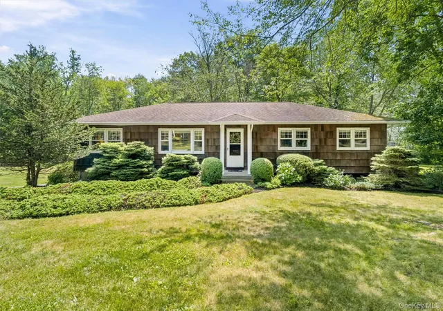 Homes for sale in Chester Town, NY | 44 Wilson Rd, Chester Town, NY 10950 | MLS# 1016146