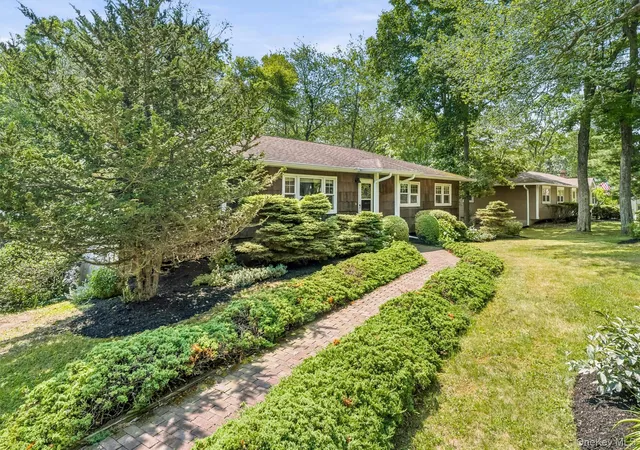 3rd image of 44 Wilson Rd, Chester Town, NY 10950 | MLS# 1016146
