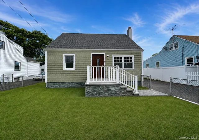 1st image of 541 N Indiana Ave, Babylon, NY 11757 | MLS# 1016149