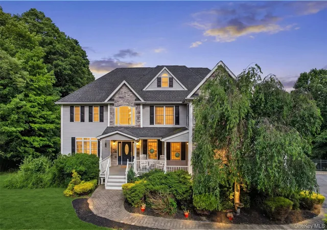 1st image of 3 Harvey Wy, Newburgh (town), NY 12550 | MLS# 1016159