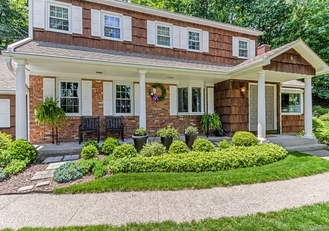 1st image of 6 Woodcock Rd, West Nyack, NY 10994 | MLS# 1016192