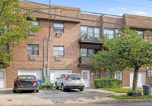 Listing Photo 2 - Condo for sale in building located at 2664 Miles Ave, New York, NY 10465 - Unit #OO1