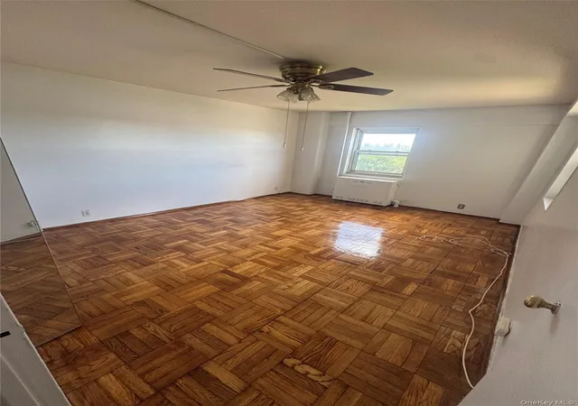 Photo 3 of Sale Pending at 4 Fordham Hl Oval #7H, New York, NY 10468 | MLS# 1016246 | Listing updated on 2026-09-05