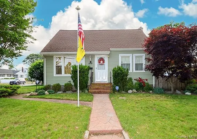 Photo 1 of Single family home for sale at 100 Laux Pl, Hempstead, NY 11710 | MLS# 1016254 | Listing updated on 2026-08-02
