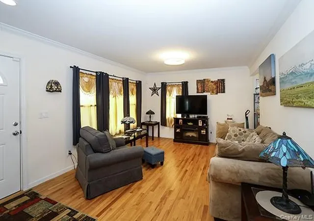 Photo 3 of Single family home for sale at 100 Laux Pl, Hempstead, NY 11710 | MLS# 1016254 | Listing updated on 2026-08-02