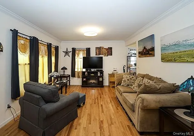 Photo 4 of Single family home for sale at 100 Laux Pl, Hempstead, NY 11710 | MLS# 1016254 | Listing updated on 2026-08-02