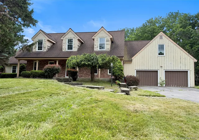 Homes for sale in East Fishkill, NY | 18 Fox Run, East Fishkill, NY 12533 | MLS# 1016271