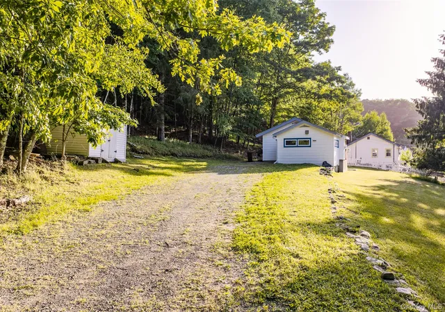 Homes for sale in Mount Hope, NY | 1 Mercy Ln, Mount Hope, NY 10963 | MLS# 1016304