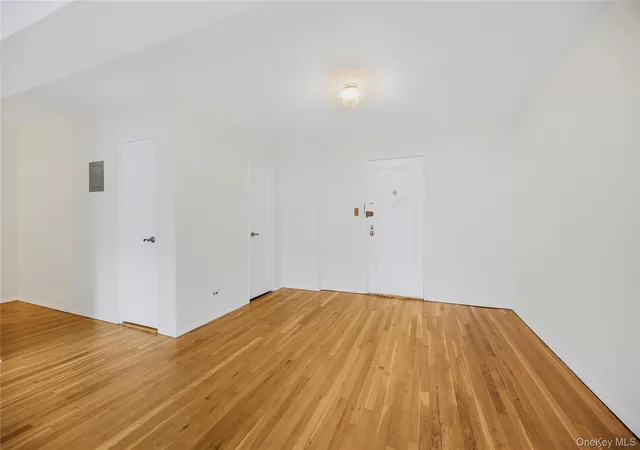 5th image of 525 W 235Th St #6E, New York, NY 10463 | MLS# 1016305