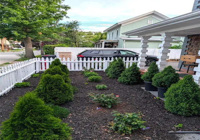 Photo 3 of Single family home for sale at 138 Ball St, Port Jervis, NY 12771 | MLS# 1016307 | Listing updated on 2026-09-26