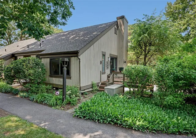 1st image of 128 Heritage Hills Dr #B, Somers, NY 10589 | MLS# 1016315