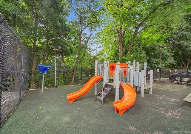2nd image of 11 Balint, Yonkers, NY 10710