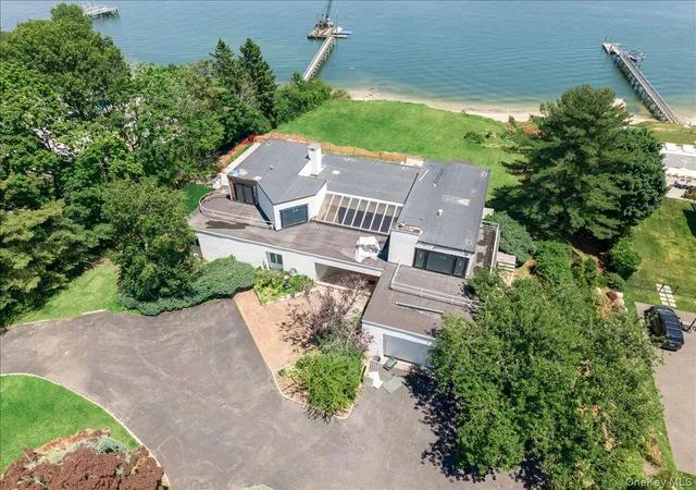 Photo 2 of Mansion for sale at 2 Todd Dr, North Hempstead, NY 11050 | MLS# 1016333 | Listing updated on 2026-09-28
