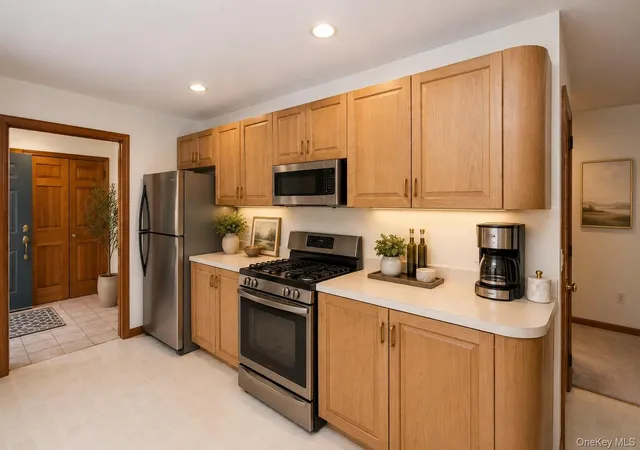 5th image of 96 Tuthills Ln, Riverhead, NY 11901 | MLS# 1016340