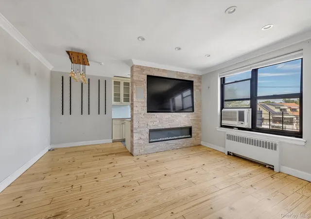 Homes for sale in New York, NY | 20106 Rocky Hl Rd, New York, NY 11361