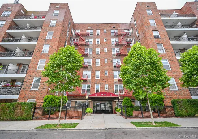 Homes for sale in New York, NY | 84-70 129Th St #6C, New York, NY 11415 | MLS# 1016350