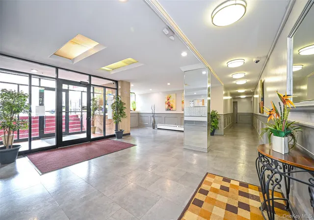 Homes for sale in New York, NY | 84-70 129Th St #6C, New York, NY 11415 | MLS# 1016350