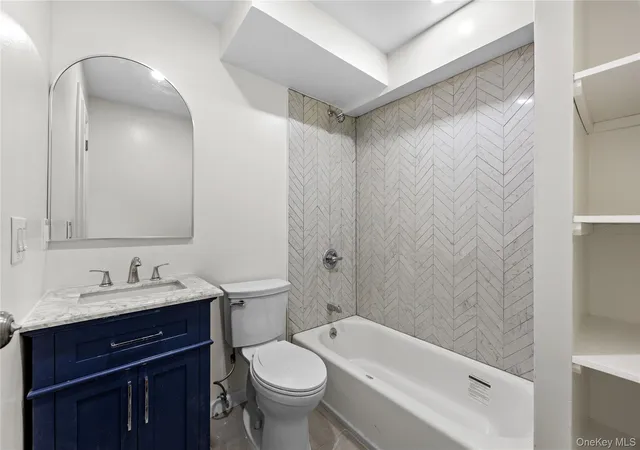 Listing Photo 4 - Condo for sale in building located at 83a Cooper St, Brooklyn, NY 11207