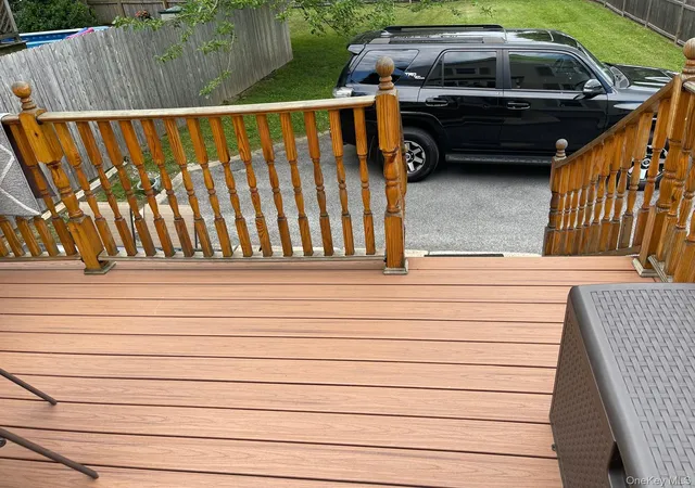 Photo 4 of Single family home for sale at 507 Mile Sq Rd, Yonkers, NY 10701 | MLS# 1016355 | Listing updated on 2026-09-05