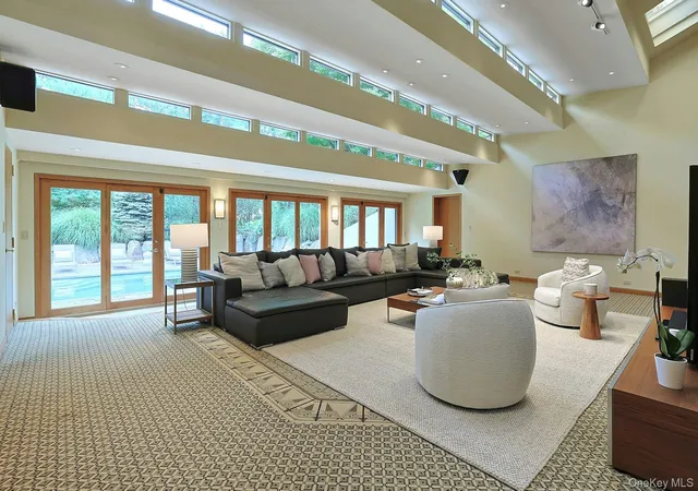 2nd image of 41 Murray Hill Rd, Scarsdale, NY 10583 | MLS# 1016358
