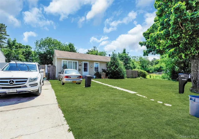 8th image of 903 Provost Ave, Bellport, NY 11713 | MLS# 1016370
