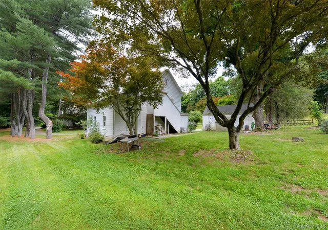 4th image of 28 Montebello Rd, Suffern, NY 10901 | MLS# 1016426