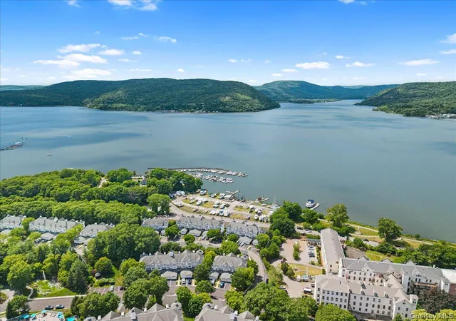 3rd image of 225 Waterside Close, Peekskill, NY 10566 | MLS# 1016431