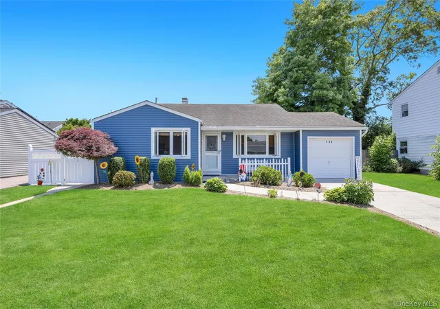 2nd image of 112 Washington St, Farmingdale, NY 11735 | MLS# 1016443