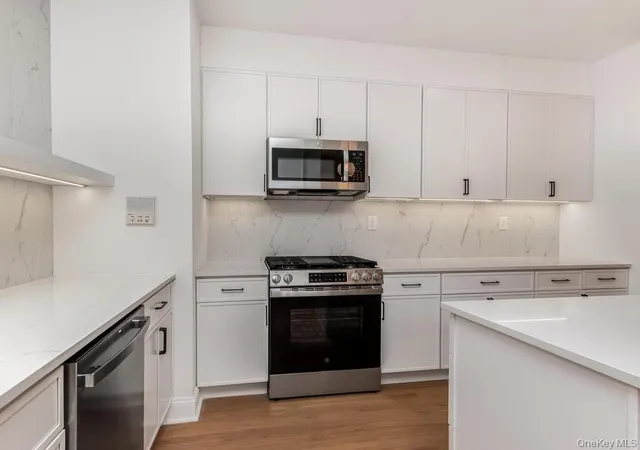 5th image of 43 Calton Rd #2J, New Rochelle, NY 10804 | MLS# 1016448