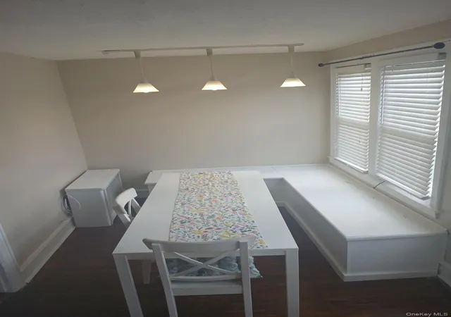 Photo 4 of Single family home for sale at 8815 Commonwealth Blvd, New York, NY 11426 | MLS# 1016455 | Listing updated on 2026-10-29
