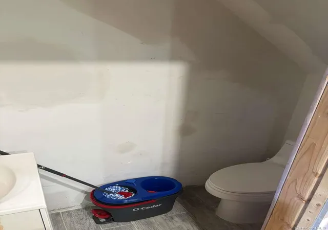Photo 4 of Single family home for sale at 9508 Linden Blvd, Ozone Park, NY 11417 | MLS# 1016470 | Listing updated on 2026-06-22