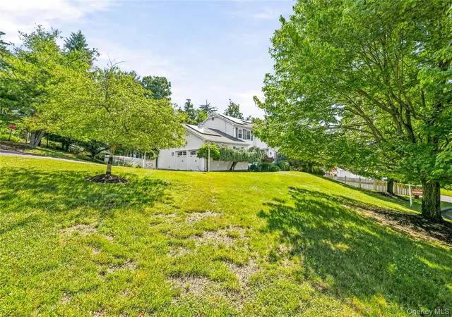 Photo 3 of Sale Pending at 2 Sloane Ct, Stony Point, NY 10980 | MLS# 1016480 | Listing updated on 2026-07-25
