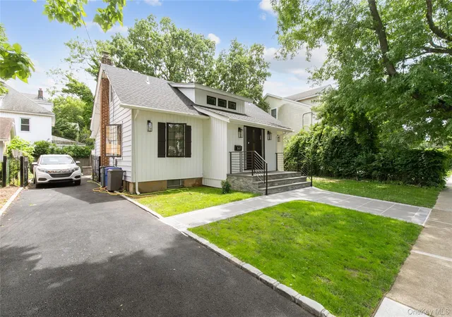 3rd image of 367 Summit Ave, Cedarhurst, NY 11516 | MLS# 1016485